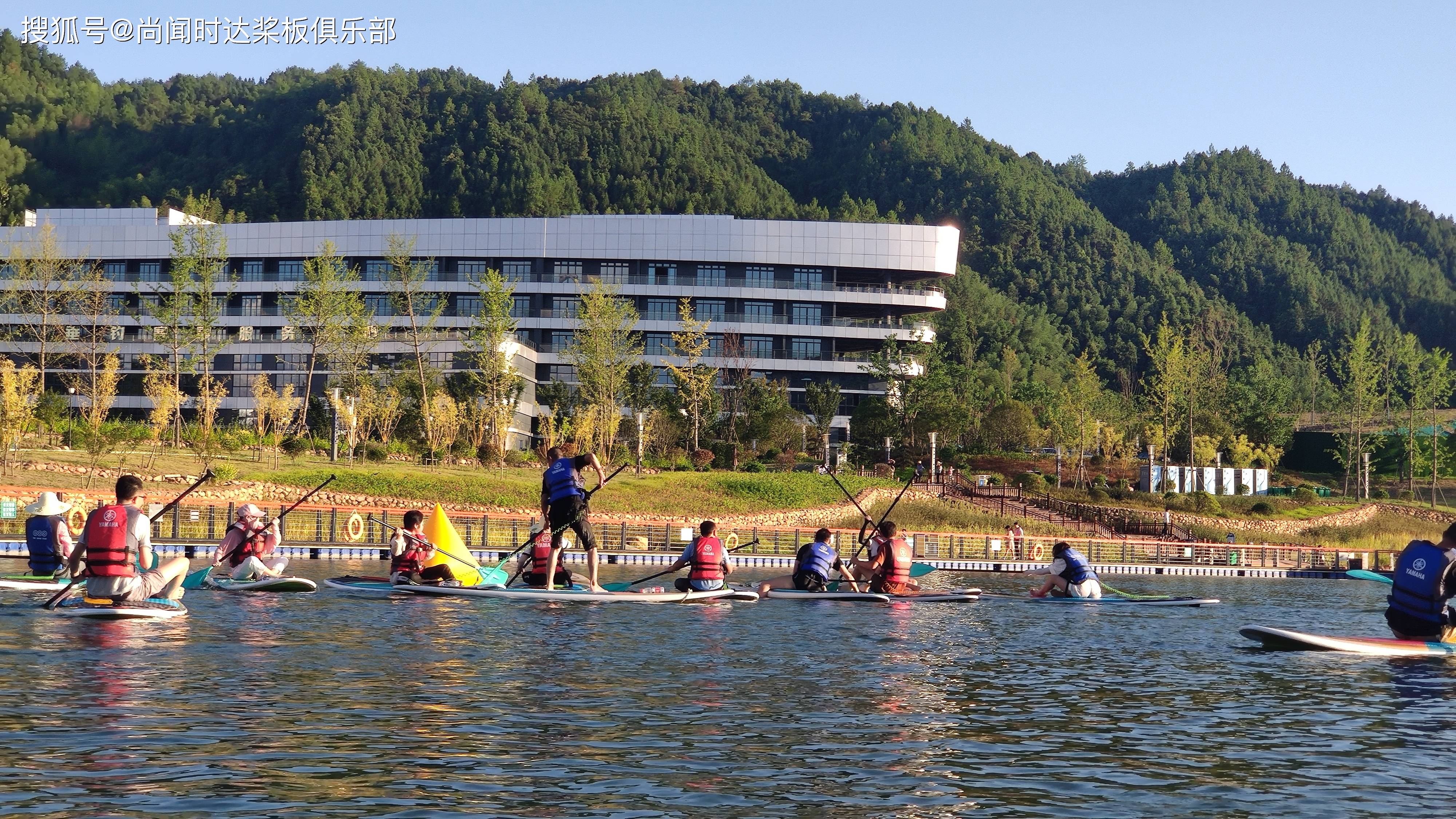 南湖国际垂钓中心,桨板运动基地惊艳上犹一日游