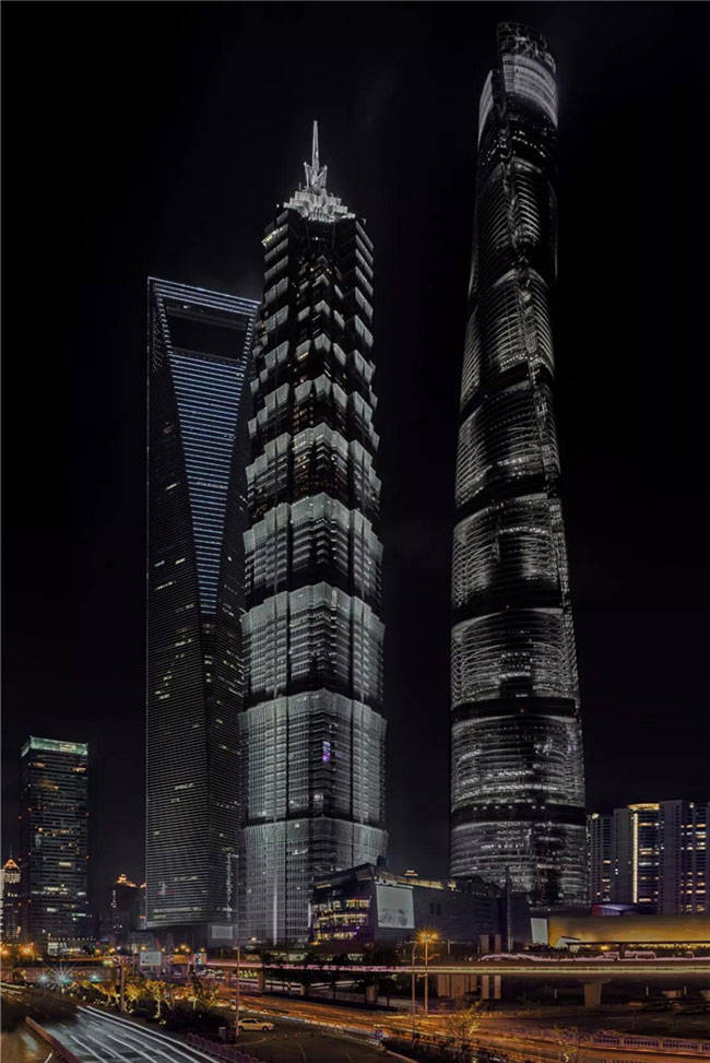 上海金茂大厦魔都具代表性的时尚发光体