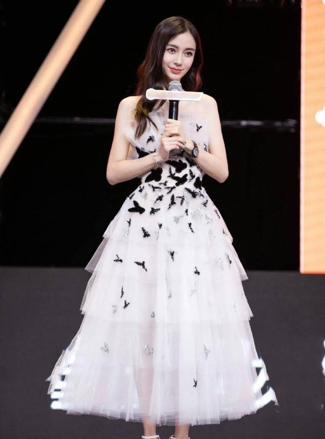 原创杨颖十分惊艳的八款礼服,仙气满满女神范十足,美出新高度!