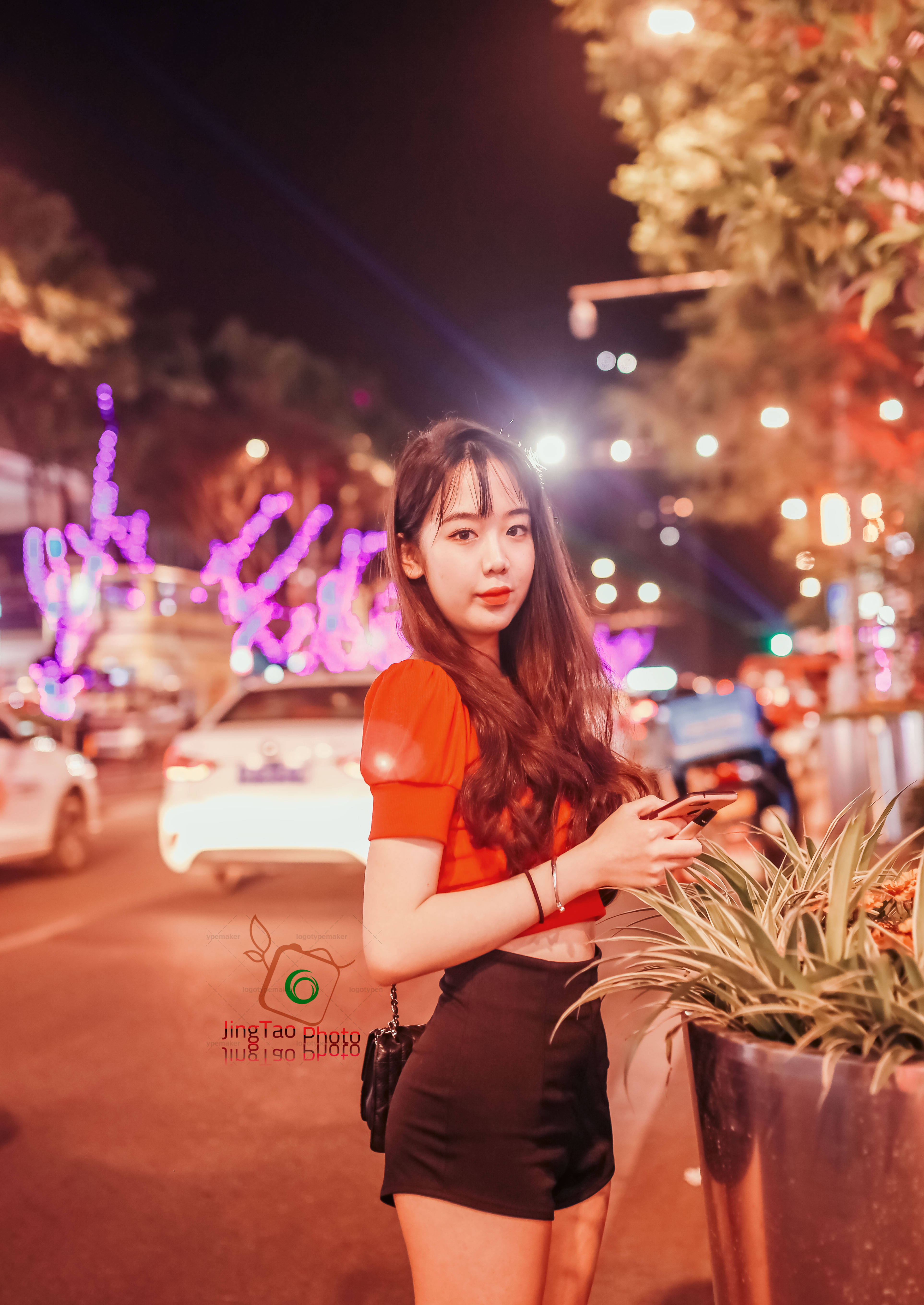 马路流光:2021年5月重庆夜景街拍集锦