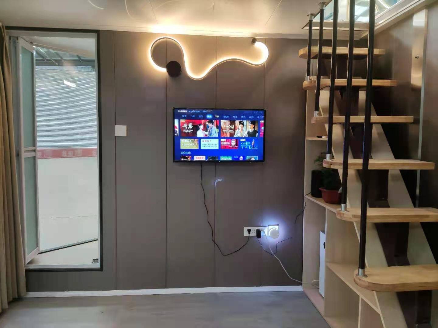 景观房的特色装修特点移动景观房的装修效果图