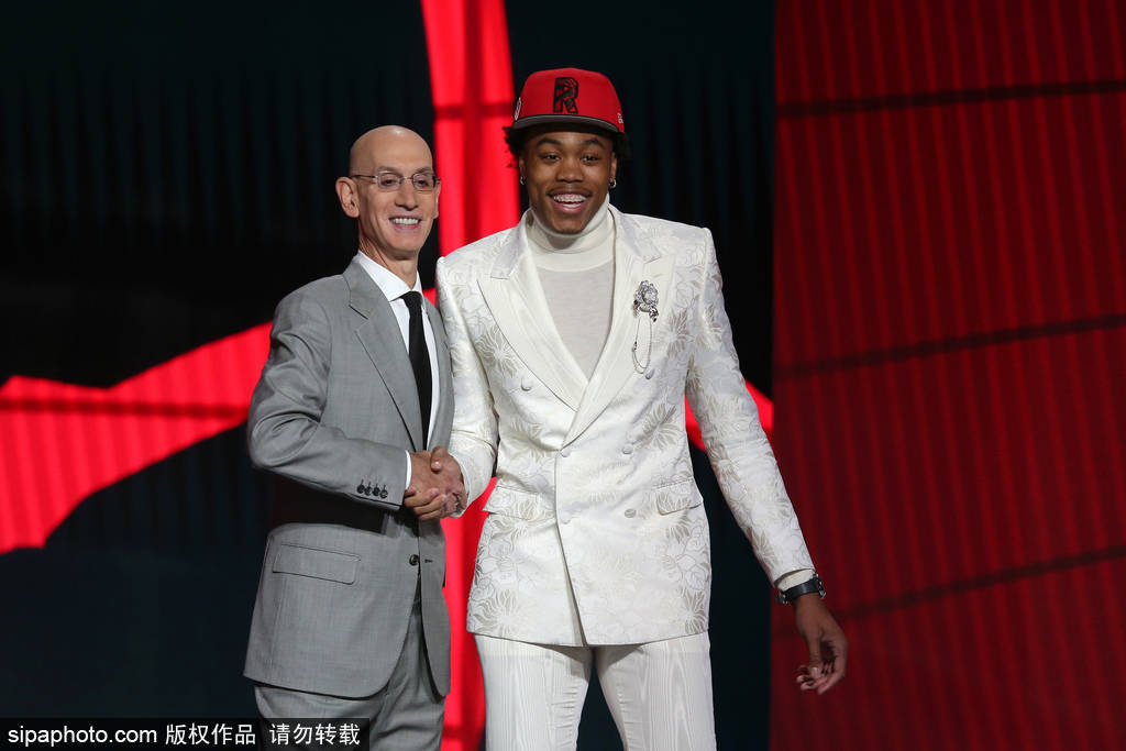 组图:21届nba选秀大会 康宁汉姆状元火箭选中格林
