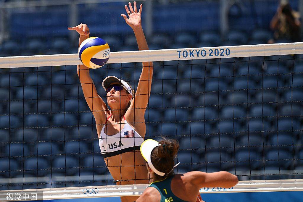 1/ 19 北京时间8月6日,2020东京奥运会沙滩排球女子决赛,美国组合2-0