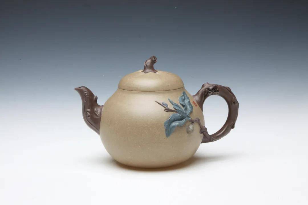 蒋蓉大师第二代传人——紫砂大师范君浩作品赏析