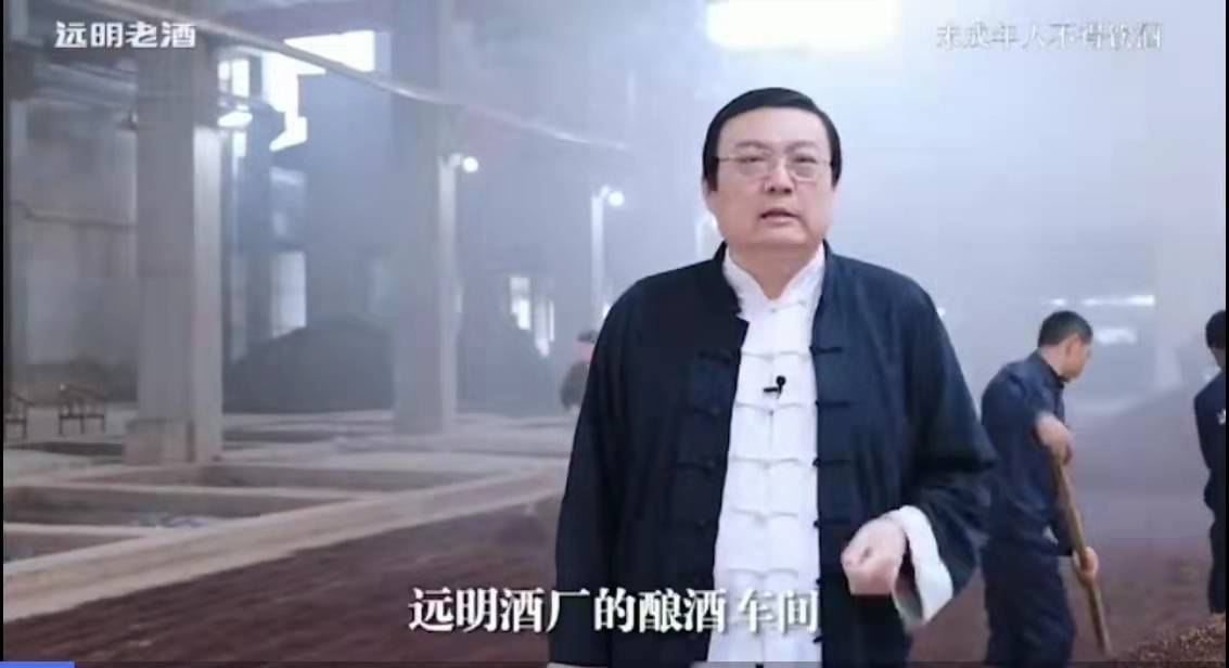 说起老梁,可谓是家喻户晓,妇孺皆知《老梁说天下《老梁故事汇》