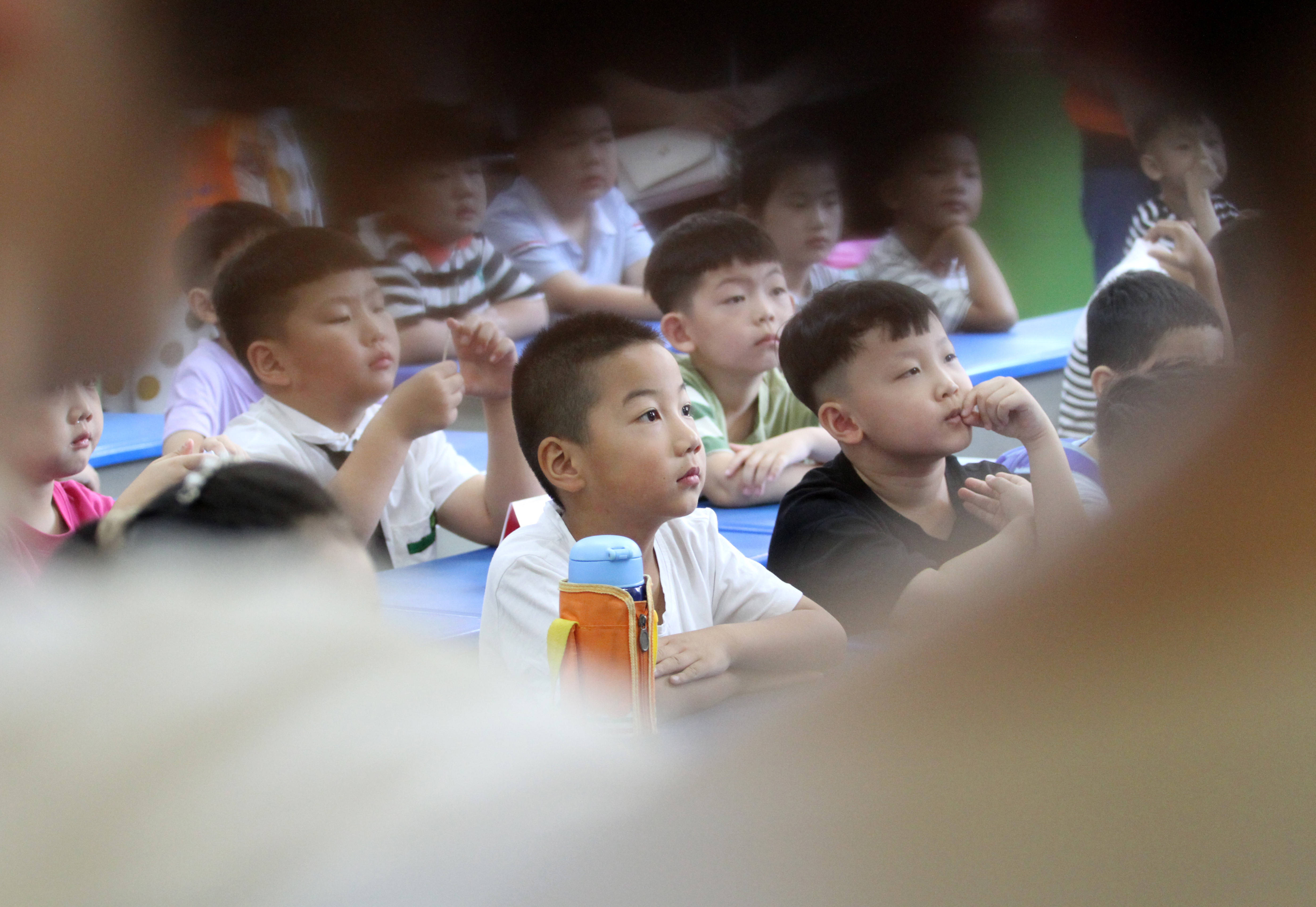 山东郯城小学新生迎来开学季