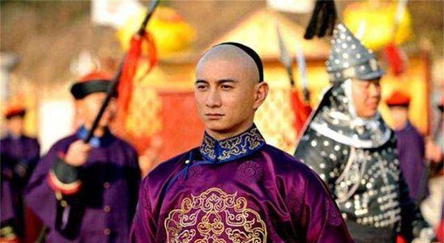 清朝的九子夺嫡，为何人多势众的八爷党败给了势单力薄的四爷党？