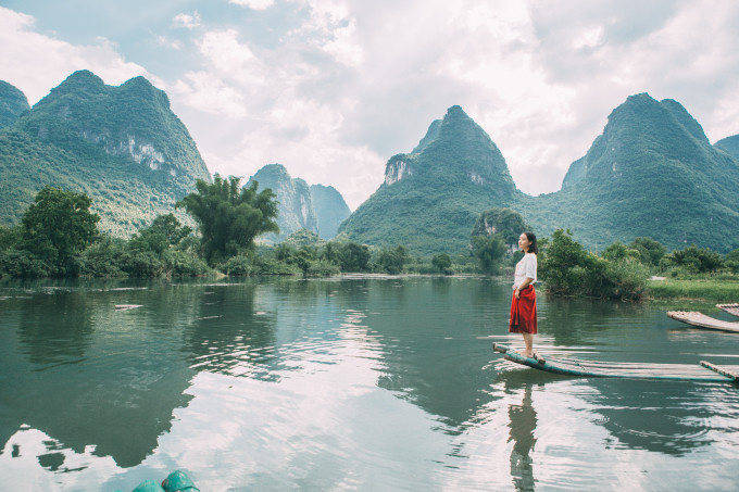 桂林旅游，怎么定制桂林旅游攻略和找导游公司私人导游，必游旅游景点排名