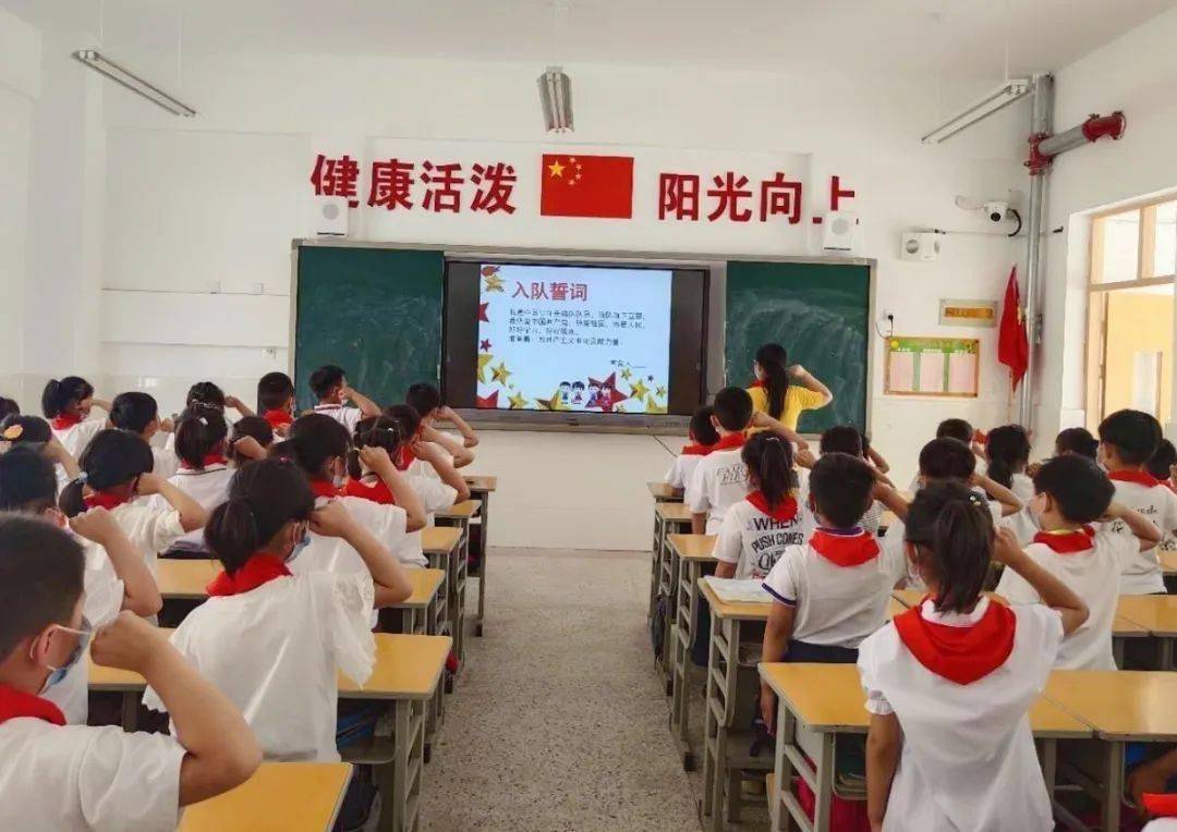 铁富镇经济总量_五经富镇经济怎么样