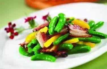 炒什么菜适合加豆豉 8c595fccff254ebb99e9da31b5576daa.jpeg