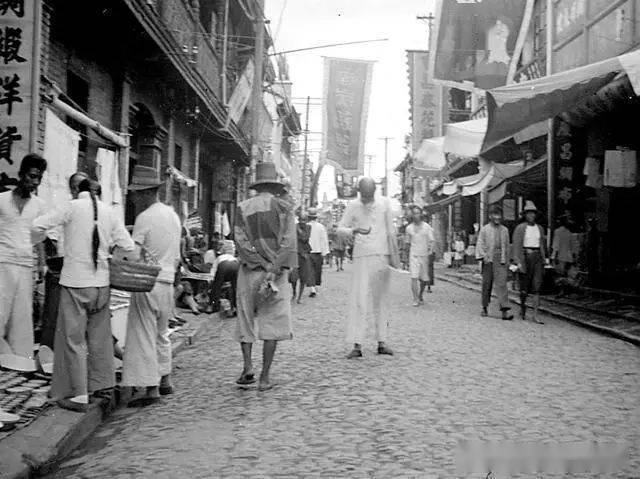 一组1935年的南京老照片,灵谷塔,金陵大学,明孝陵等