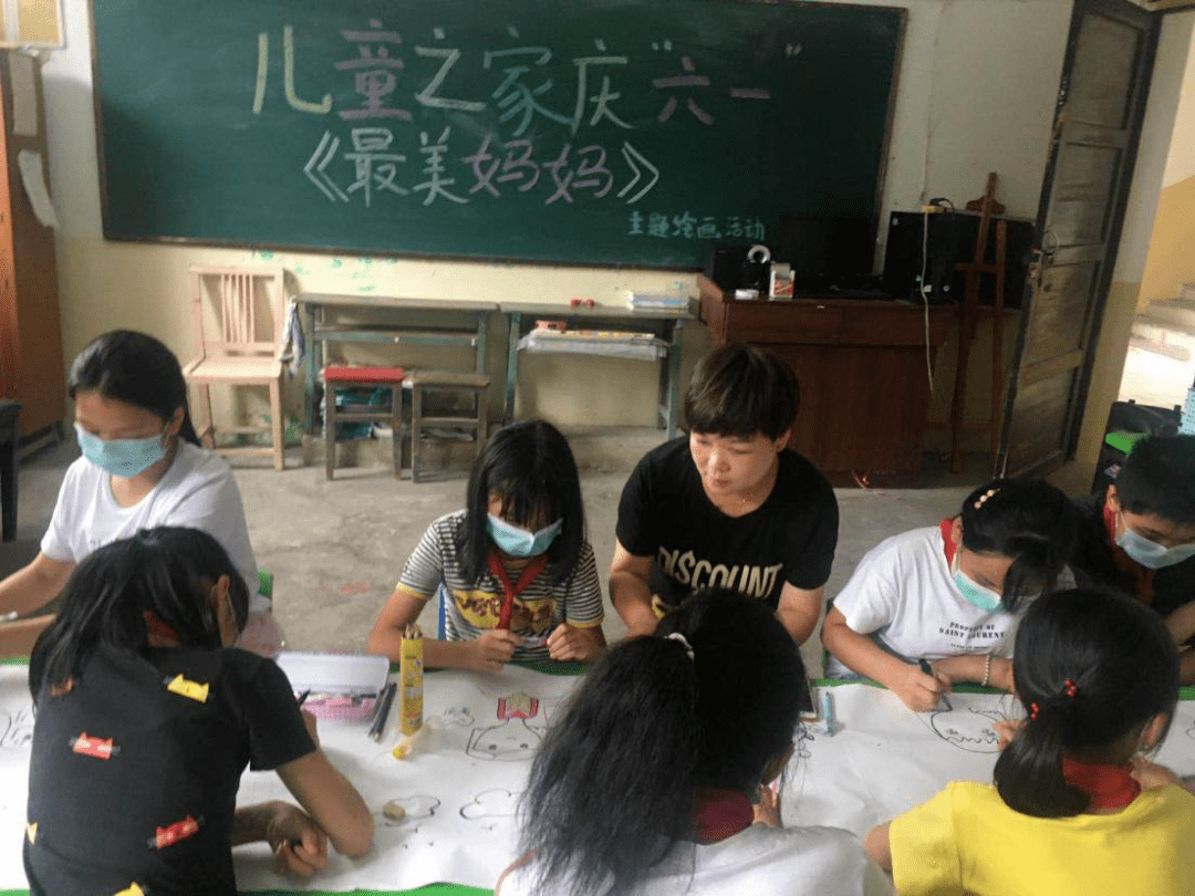 镜洋镇下施村妇联联合下施小学幼儿班组织开展庆六一