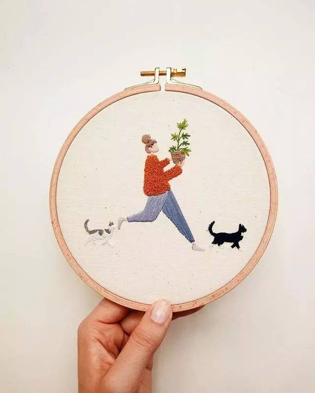 情侣与狗狗创意刺绣 手工diy作画 生活的惬意