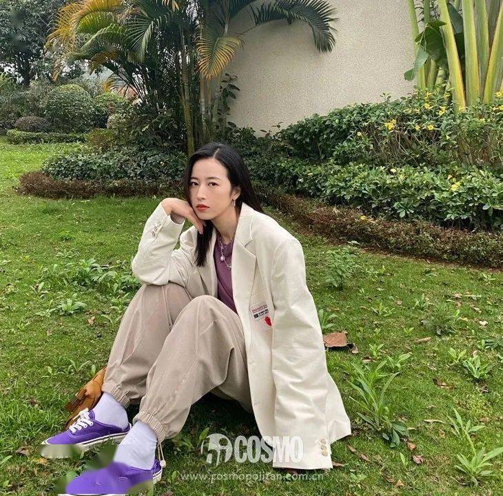 杨采钰倪妮杨采钰压根不怕Vetements创始人说“街头风将死”