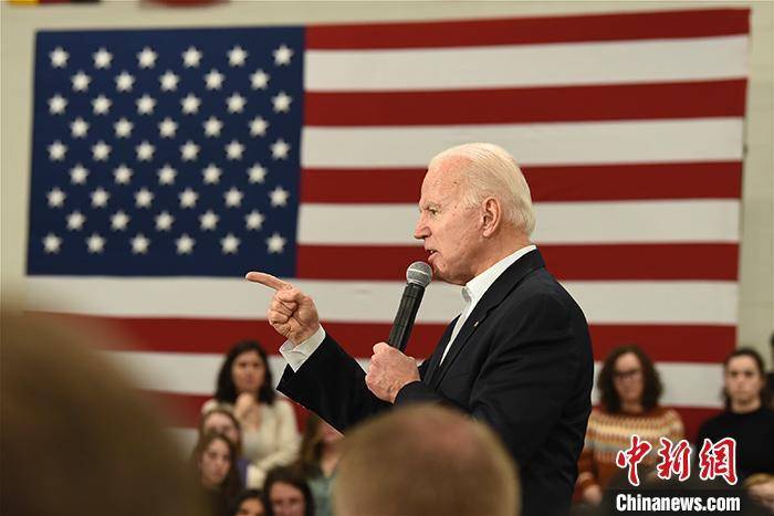 美国|评论：三座大山“压顶” 特朗普11月大选如何翻身？