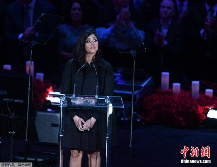 索赔|瓦妮莎起诉直升机公司 文件曝光索赔巨额赔偿