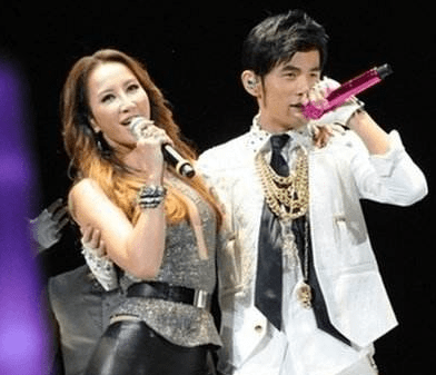 温岚祝我生日快乐简谱_祝我生日快乐温岚(2)