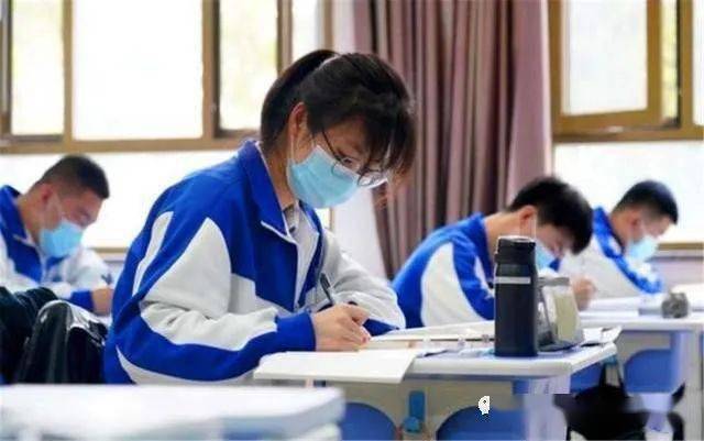 口罩|不妨让专家给个标准答案“高考戴不戴口罩”
