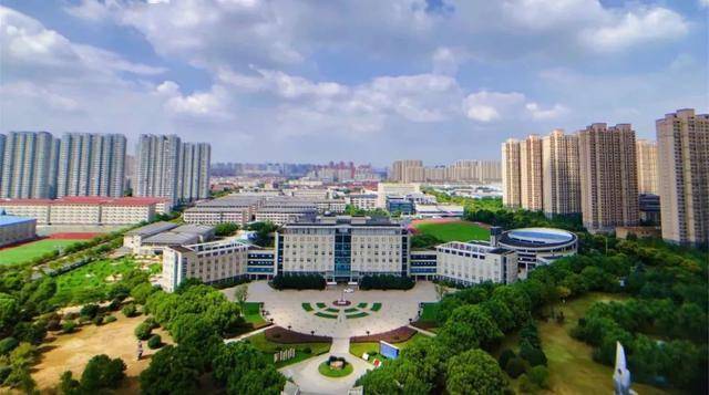 江苏省前黄高级中学:打造样态健康鲜活的现代高中教育