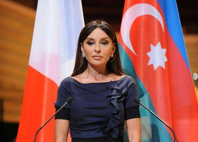 带你走近阿塞拜疆第一夫人颜值与实力并存