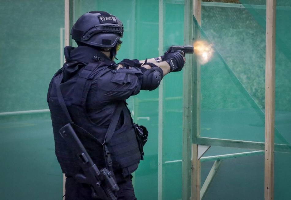 比武|谁是特警“王中王”？上海特警开展实战大练兵比武竞赛活动