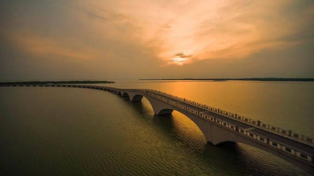 彩虹桥:在青浦,遇见"醉"美夕阳
