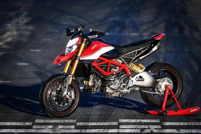 杜卡迪发布骇客hypermotard950rve版