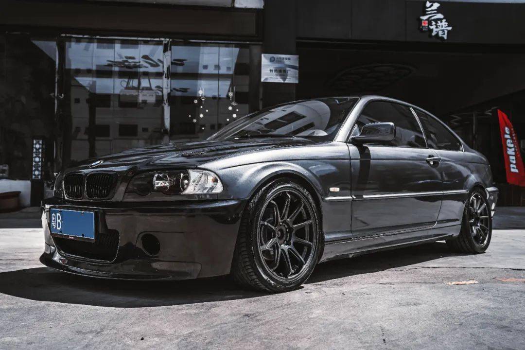 v8 再移植 v6,深圳车友将宝马改装成为全国首例 3gr-fse 移植 e46