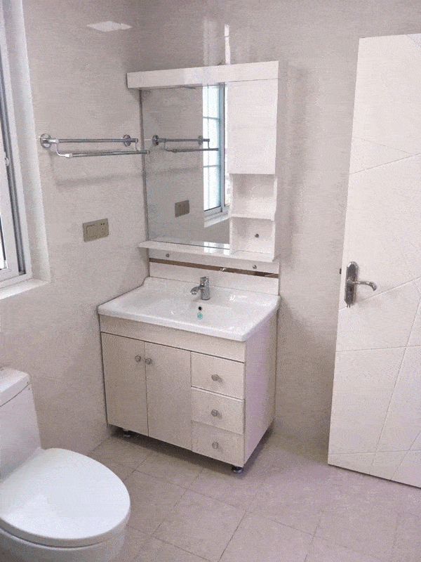 8万 65号楼 3楼111平 新装未入住 南北通透 品牌家电 拎包入住 改合同