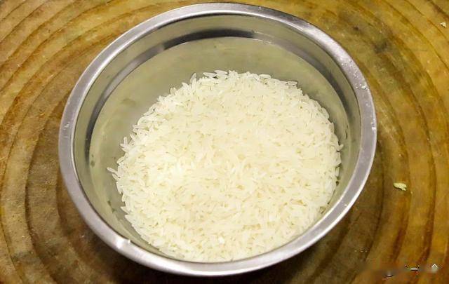 大米怎么炒成米粉 847abac1984f4bb5a48722927ee68db5.jpeg