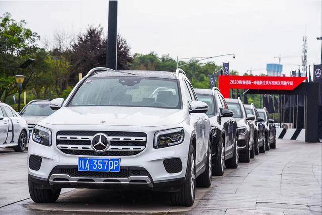 点击进入看图评论