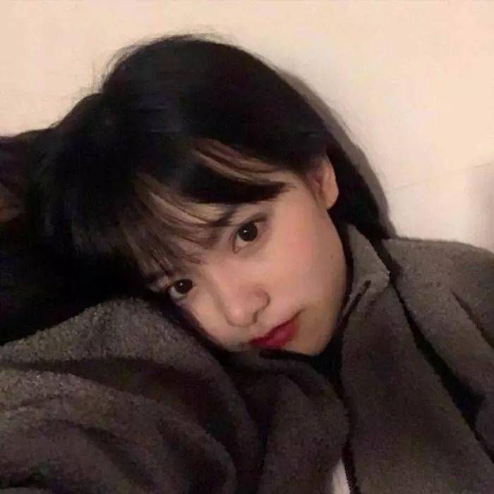 女生头像 | 我要的很简单 正好你也不复杂