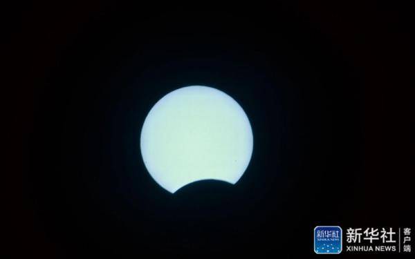 天宇|一起欣赏天文奇观！“夏至日”牵手“日环食”??
