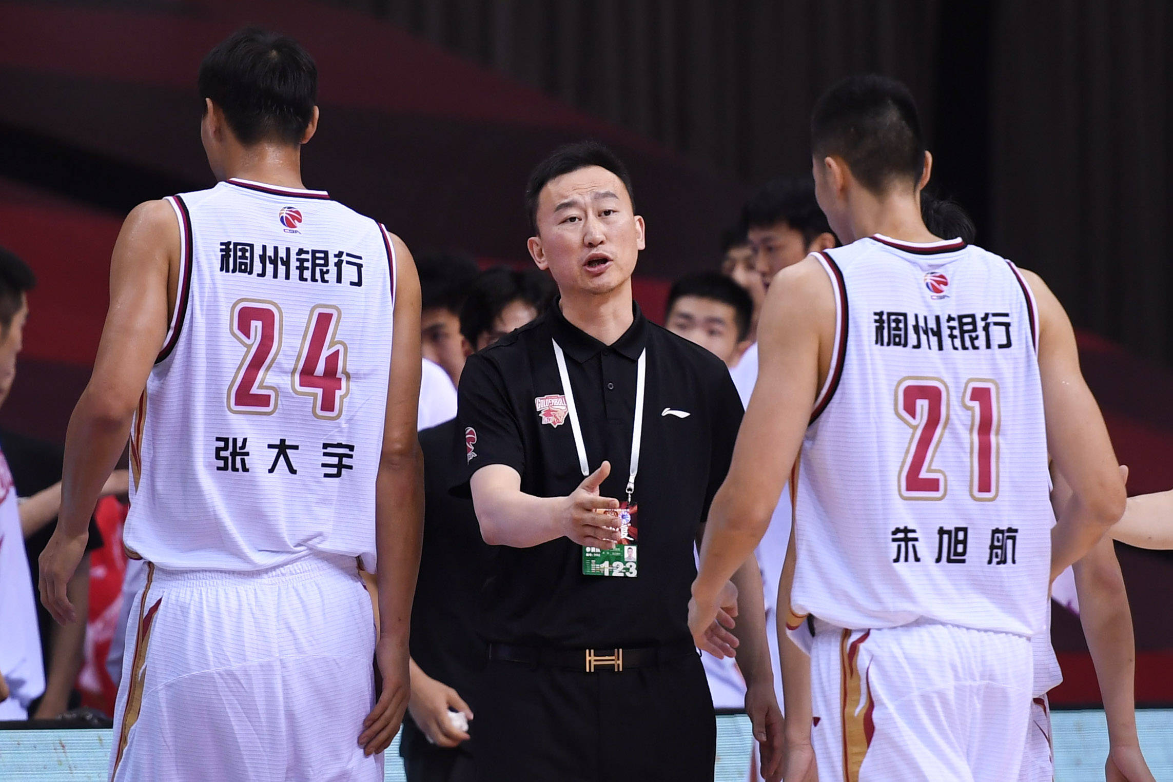 新华社|篮球——CBA复赛第一阶段：浙江稠州银行胜上海久事