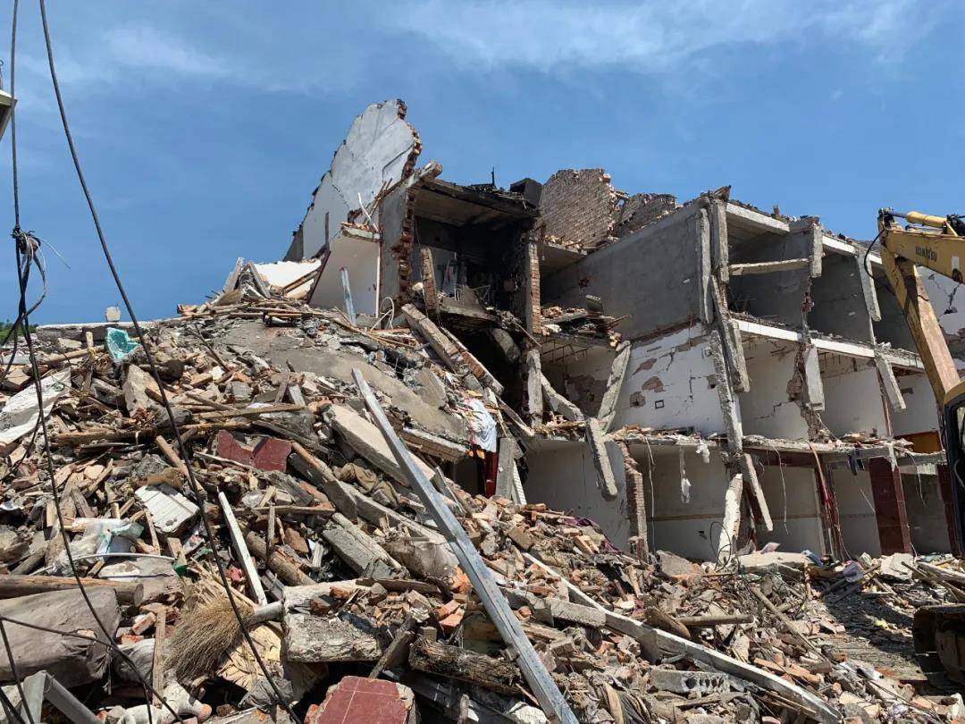 伤员|火线救援 空中转院......温岭槽罐车爆炸后，他们与时间赛跑！