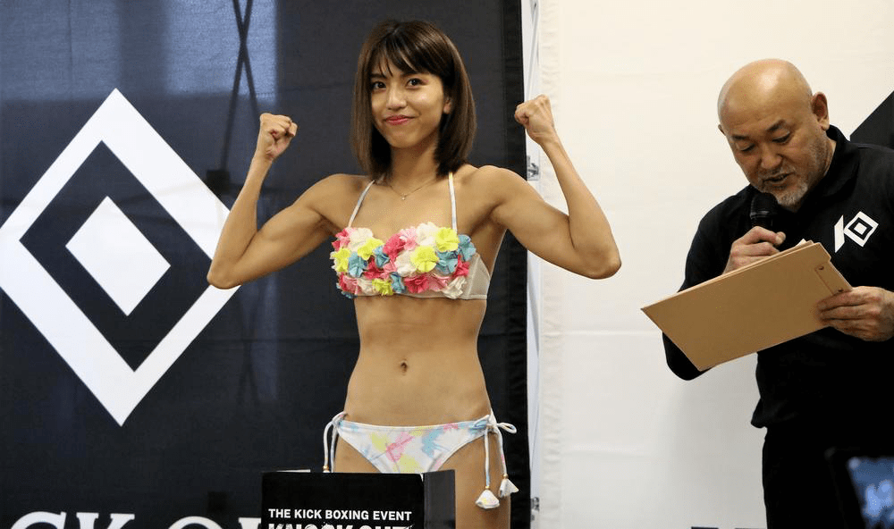 史上颜值差距最大的女子对决!第一眼看照片谁都得懵