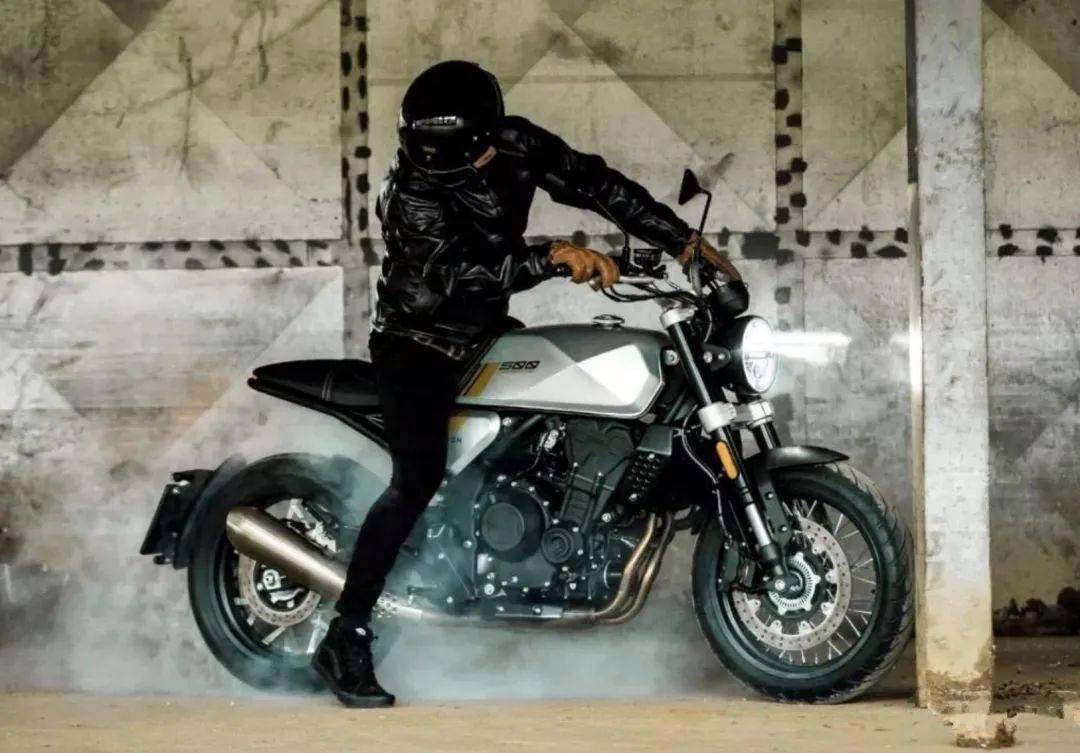 2020最好踏板摩托车_2020年摩托车届最重磅科技发布会--FELO新品发布会
