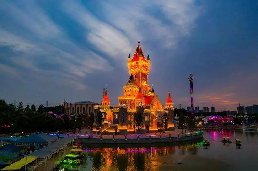 福利夏日激情狂欢夜尽在郑州方特水上乐园