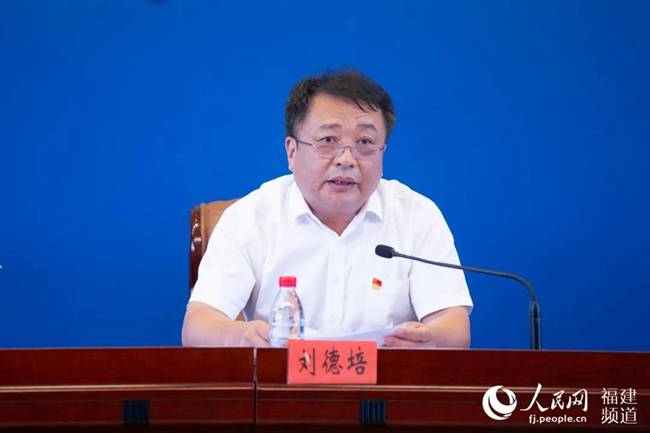 福建省商务厅党组成员,副厅长刘德培 焦艳摄