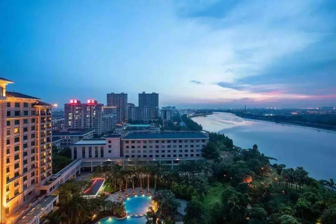东莞5星汇景自助餐爆款来袭999元东莞汇景酒店雅琴西餐厅自助晚餐日料