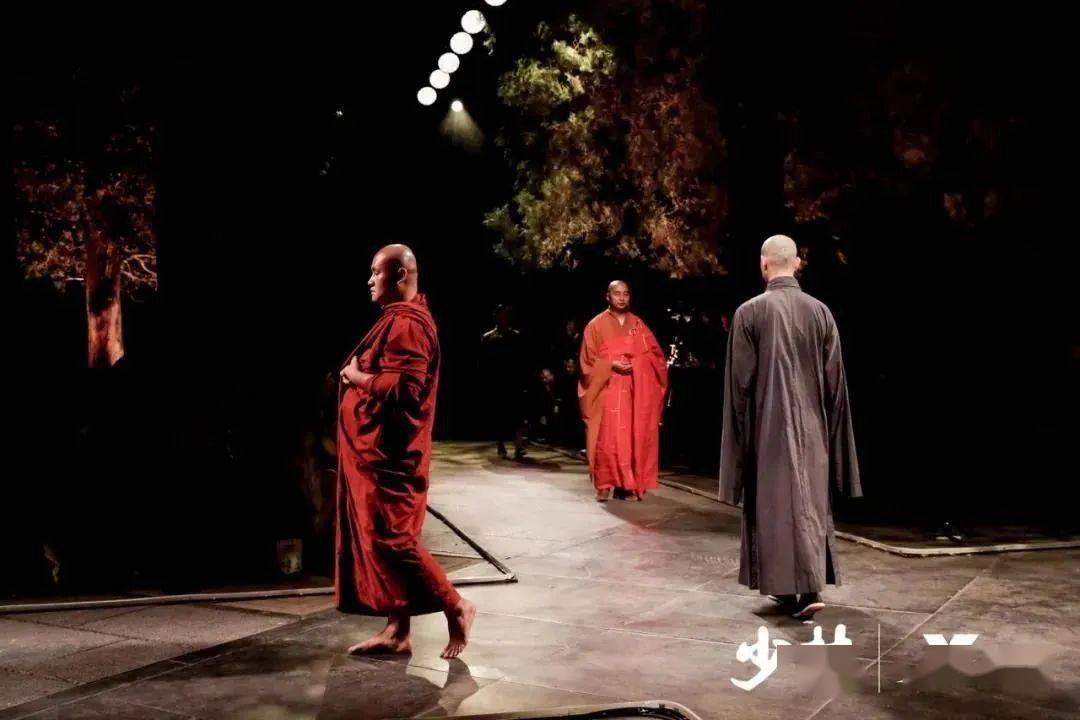 双手合十图片佛系 头像 4ae2ff12c519497f917adbdcde8cdb73.jpeg