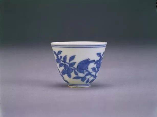 台灣故宮博物院藏明成化瓷器_搜狐网