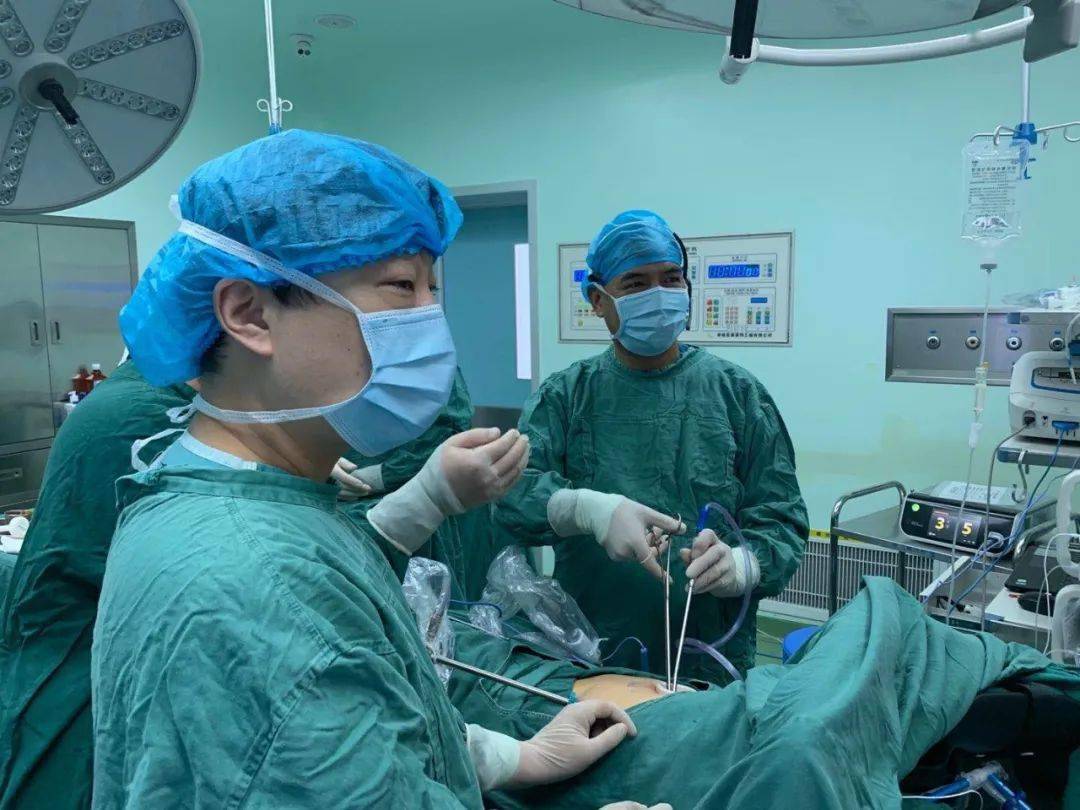 放疗一次多少钱食道癌 d418519d9fd34741a64c8028c1c3e63f.jpeg