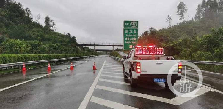 国道收费站什么时候执行 b166483700e34cf084e78586940236a0.jpeg