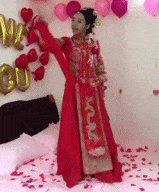 搞笑GIF:这年头当个伴娘也太不容易了,姑娘以后长点心吧!