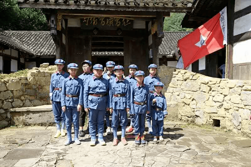 苟坝第五届小红军夏令营火热报名中