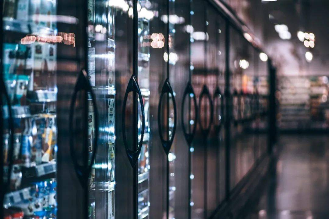 指南|让你告别沉闷夏日!葡萄酒快速“降温”指南