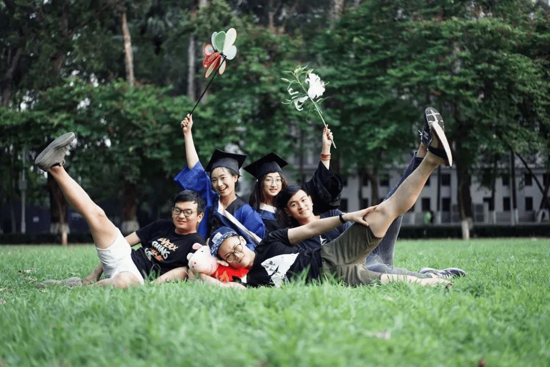 华工|把毕业生P到视频里“步入”毕业典礼会场！不愧是高科技华工