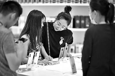 遇上|“买买买”需求遇上免税经济，将擦出哪些火花