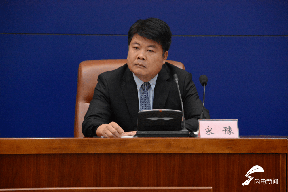 作业|济南建立和完善中小学体育锻炼课后作业制度 把体育与健康科目纳入初中学业水平考试